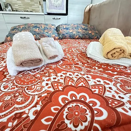 Apartament Mare E Relax - Affittasi Luna Home, Con Parcheggio Riservato E Aria Condizionata A Poca Distanza Dal Mare *