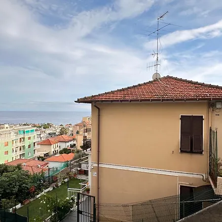 Daire Mare E Relax - Affittasi Luna Home, Con Parcheggio Riservato E Aria Condizionata A Poca Distanza Dal Mare Sanremo