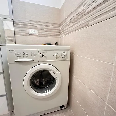 Mare E Relax - Affittasi Luna Home, Con Parcheggio Riservato E Aria Condizionata A Poca Distanza Dal Mare Daire *