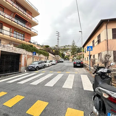 Mare E Relax - Affittasi Luna Home, Con Parcheggio Riservato E Aria Condizionata A Poca Distanza Dal Mare Apartament San Remo