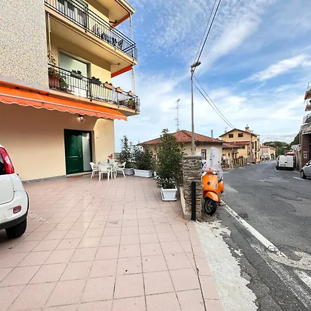 Daire Mare E Relax - Affittasi Luna Home, Con Parcheggio Riservato E Aria Condizionata A Poca Distanza Dal Mare Sanremo