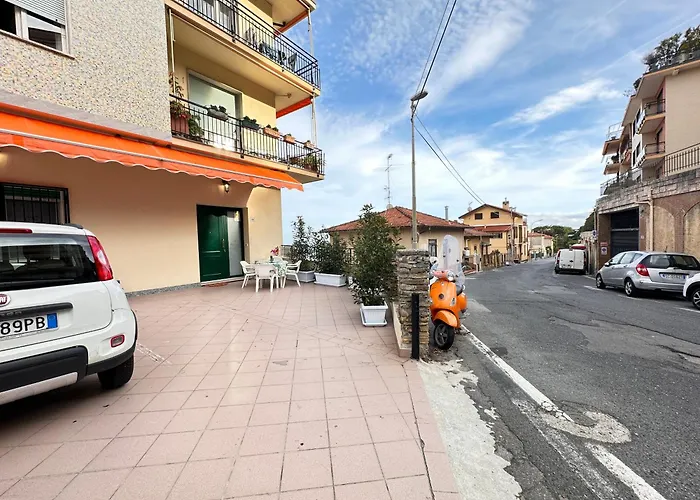 Lägenhet Mare E Relax - Affittasi Luna Home, Con Parcheggio Riservato E Aria Condizionata A Poca Distanza Dal Mare Sanremo